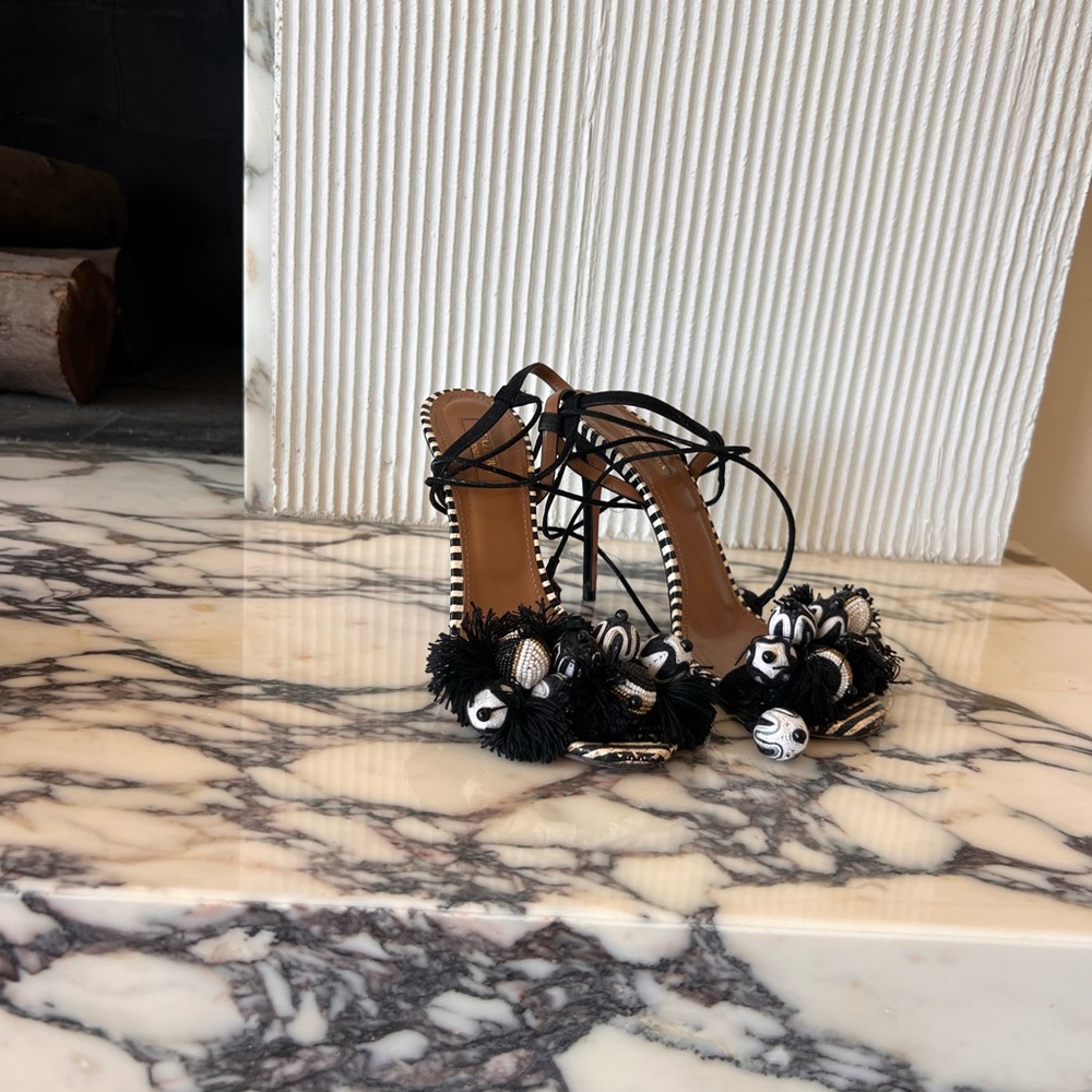 Aquazzura heels in 39